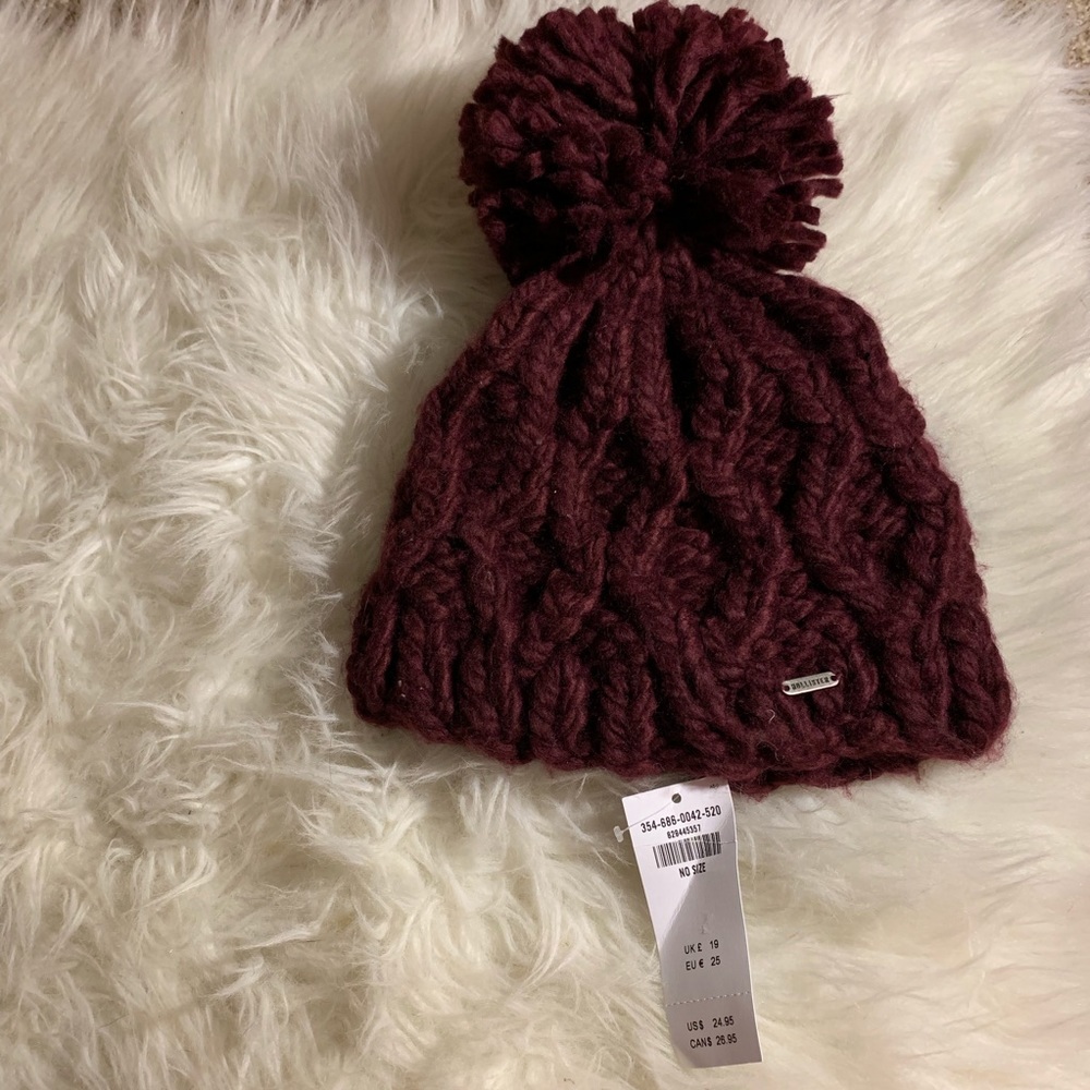 NEW W/TAGS Hollister Beanie